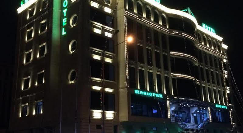 Emerald Hotel บากู ภายนอก รูปภาพ